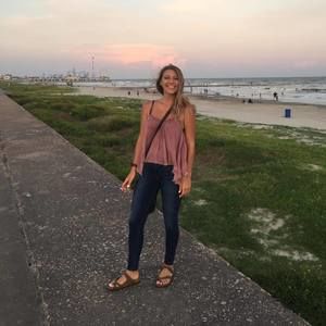 Meet your Posher, Jade